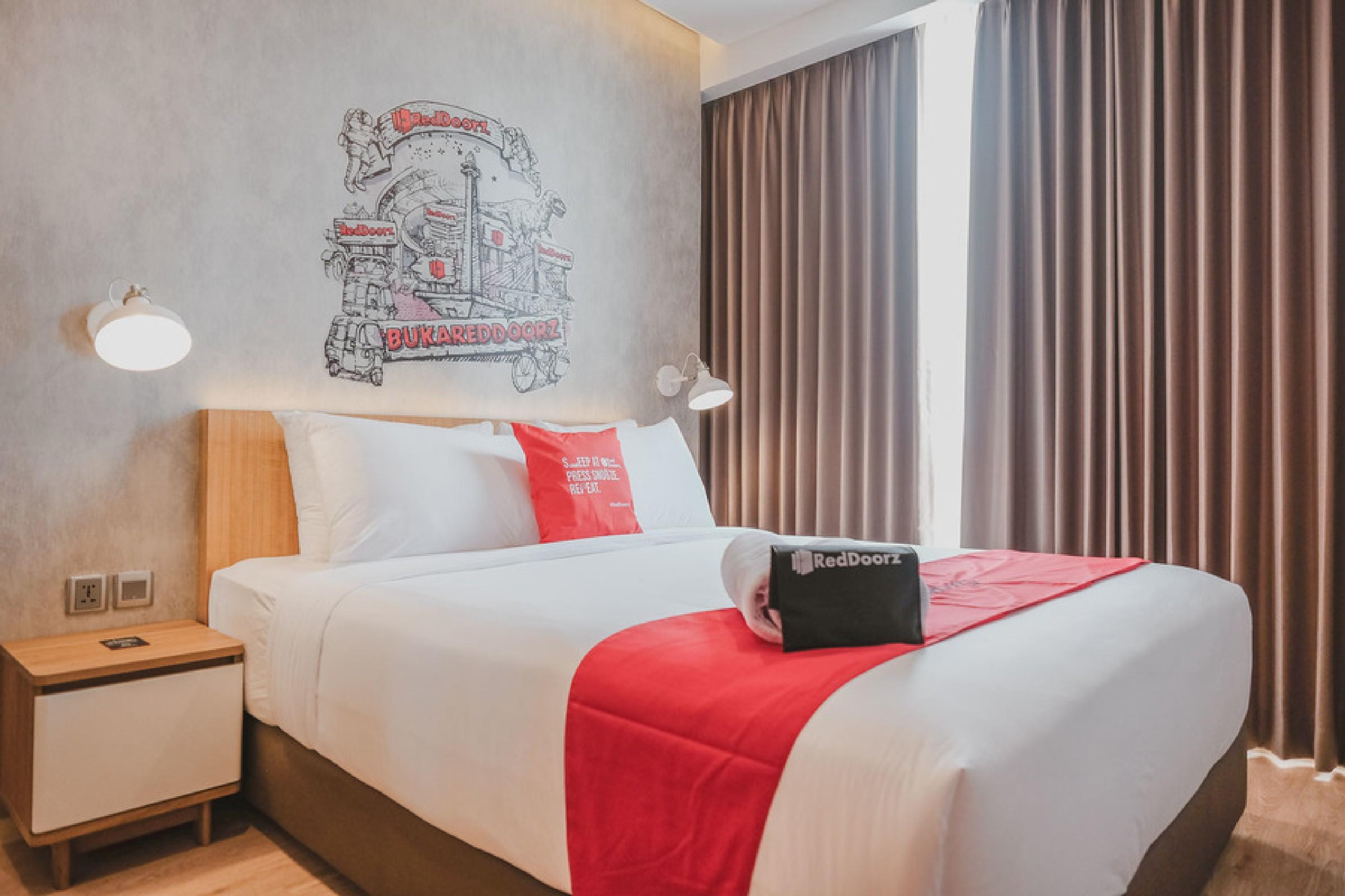 Reddoorz Plus @ Thamrin Jakarta Exterior photo