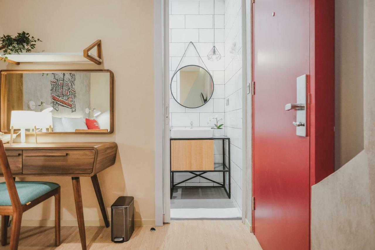 Reddoorz Plus @ Thamrin Jakarta Exterior photo